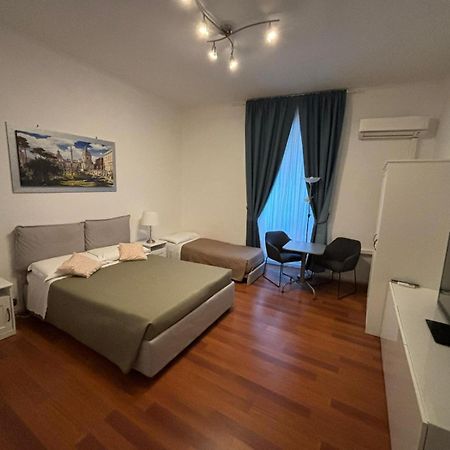 Vt Vatican'S Apartment Рим Екстер'єр фото